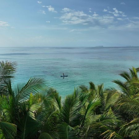 Myamo Beach Lodge Jereweh Bagian luar foto