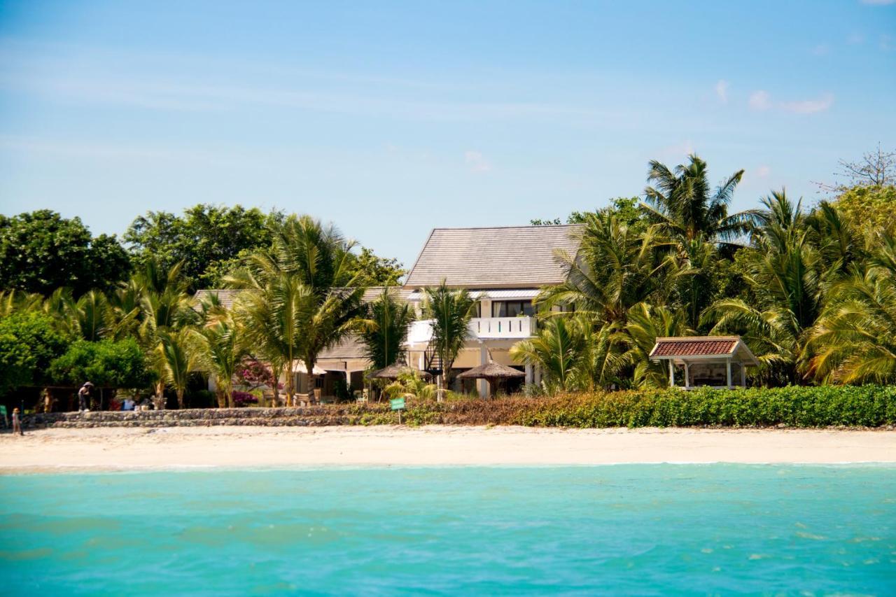 Myamo Beach Lodge Jereweh Bagian luar foto