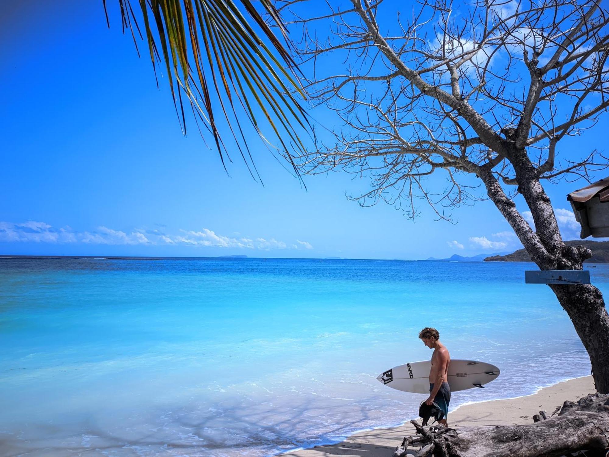 Myamo Beach Lodge Jereweh Bagian luar foto